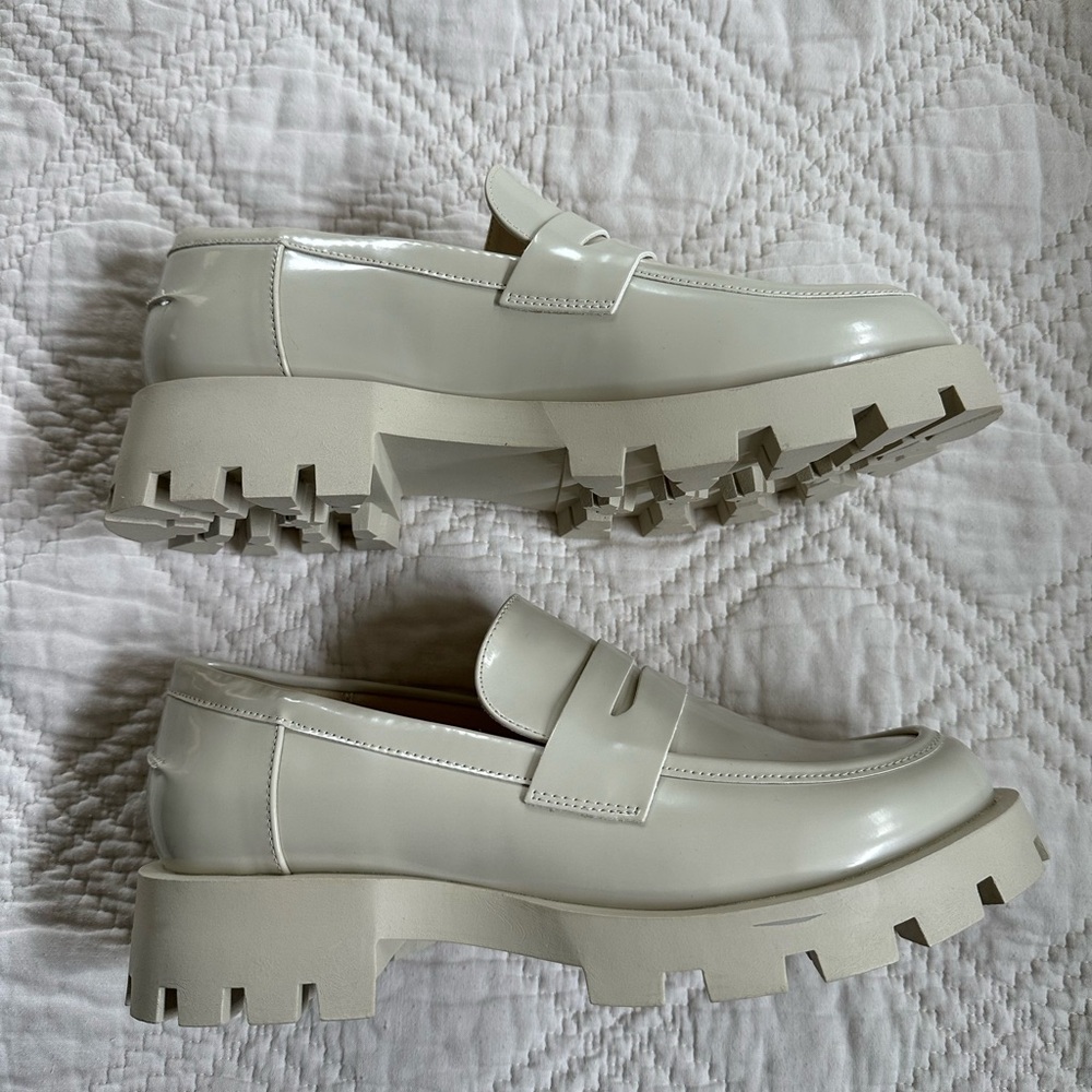 Double zero loafers